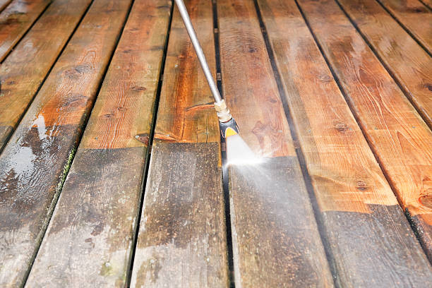 Best Deck Cleaning Services  in Buellton, CA
